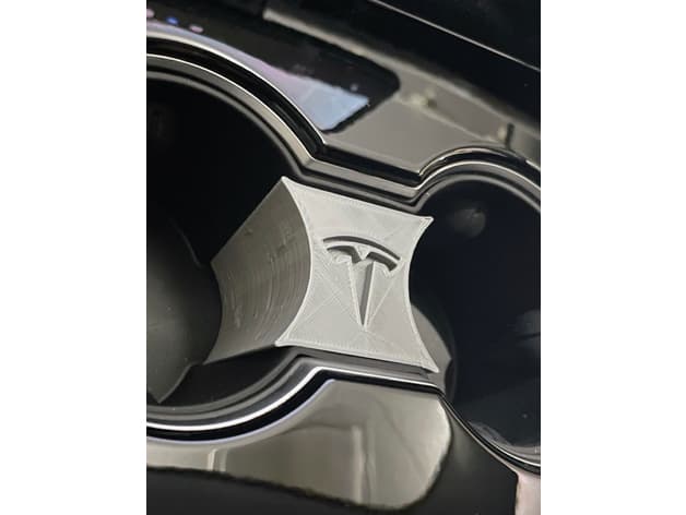 Tesla model 3 cup holder separator preview