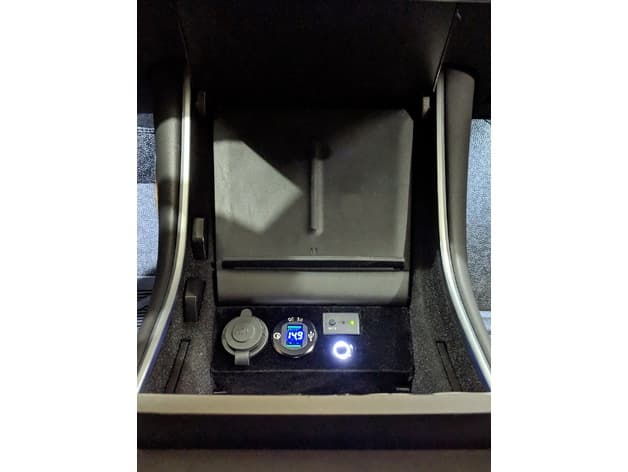 Tesla Model 3 uniden radar remote console + usb + 12v preview
