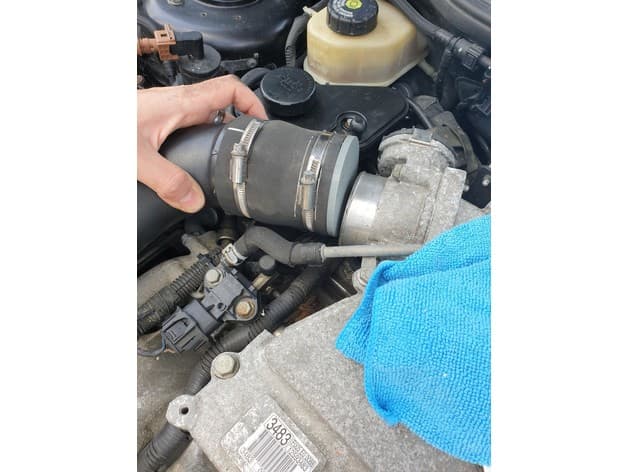 Photo of Pressure caps for finding boost leak (SAAB 9-3 2.8 V6)