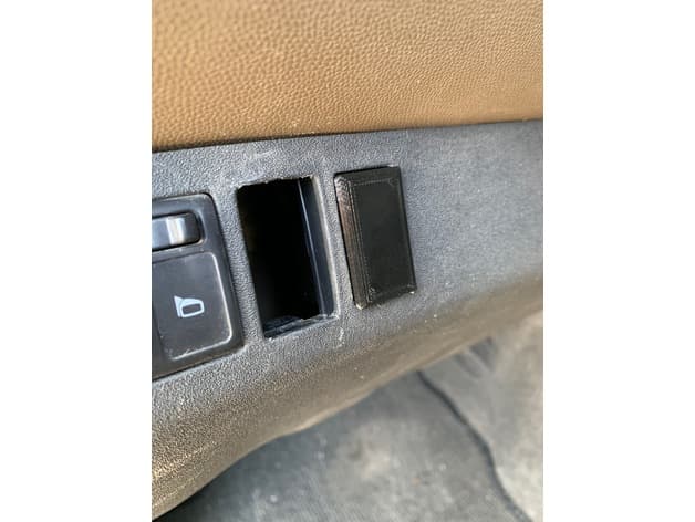 Photo of Nissan Blank Button Insert