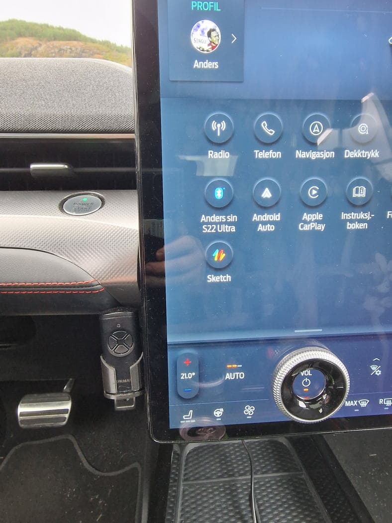 Ford Mustang Mach E Hörmann remote holder preview