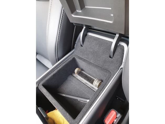 Photo of tesla model 3 coin organizer for euros