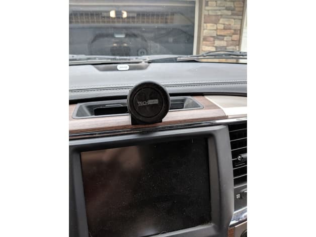 Photo of 2013-2018 Ram 1500 Dash Mount for Cell Phones