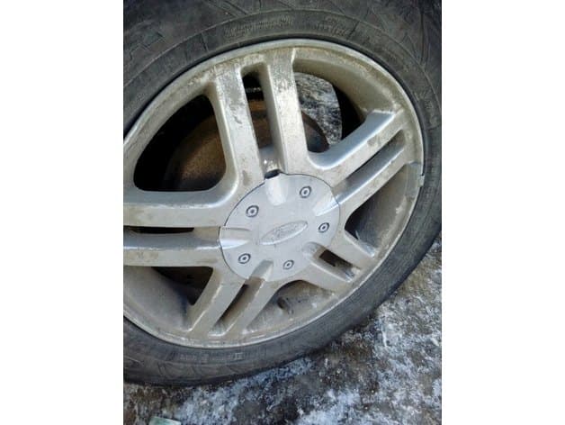 ford focus kolpak litogo diska - image